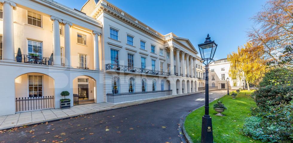 			STUNNING APARTMENT NEAR REGENTS PARK!, 1 Bedroom, 1 bath, 1 reception Flat			 Clarence Terrace, REGENTS PARK-MARYLEBONE